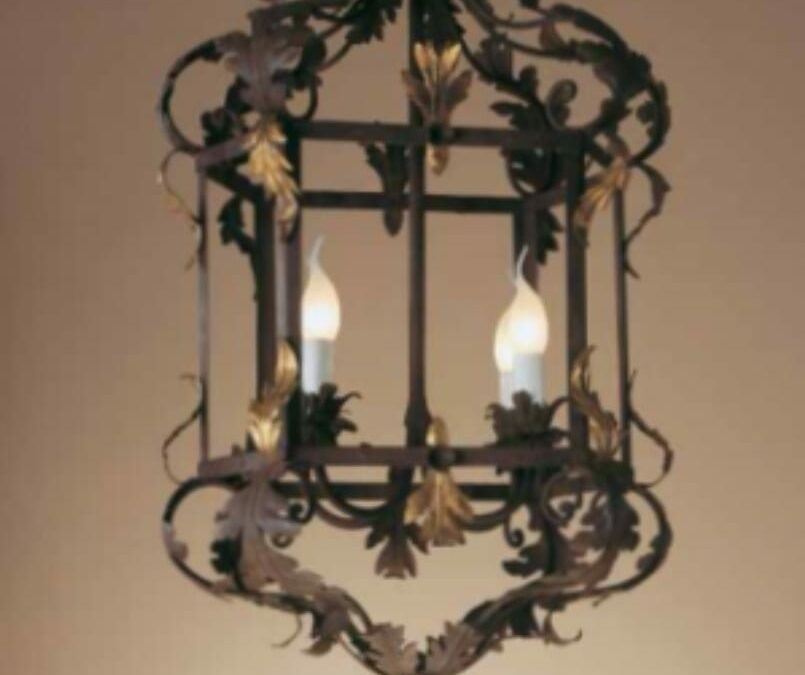 Lanterne Artisanale Florentine en Fer Forgé Patiné