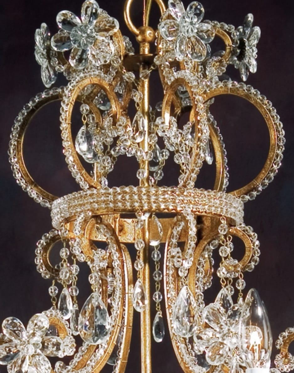 Lustre Baroque en forme de couronne à Pampilles de Cristal Lustre Baroque en forme de couronne à Pampilles de Cristal