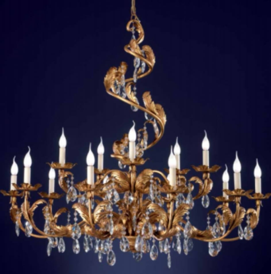 Lustre à Pampilles en Cristal – Fabrication Artisanale, Disponible en 3 Dimensions Lustre à Pampilles en Cristal – Fabrication Artisanale, Disponible en 3 Dimensions