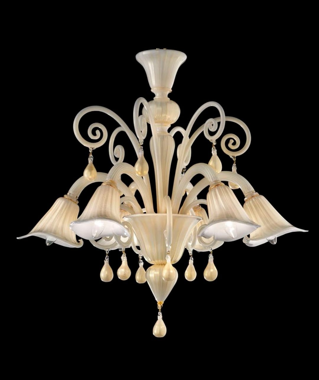 Lustre traditionnel en verre soufflé de Murano Lustre traditionnel en verre soufflé de Murano