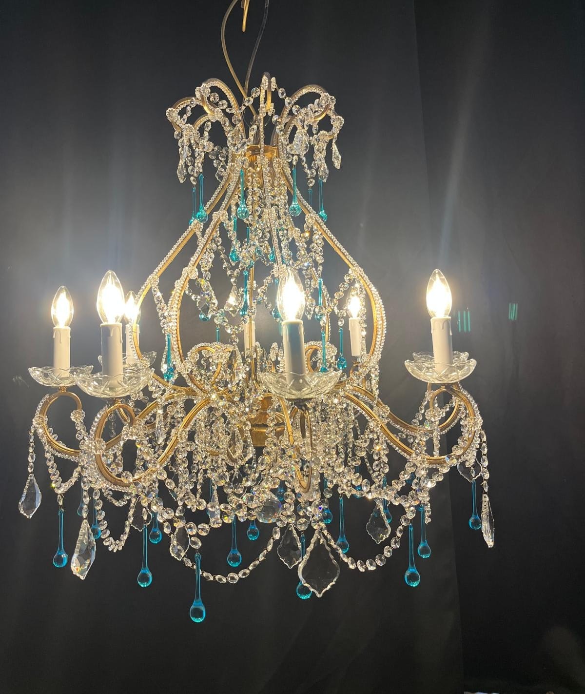 lustre artisanal est fabriqué à la main lustre artisanal est entièrement fabriqué à la main